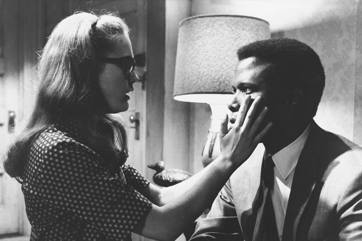 Interracial Romance 1200x800