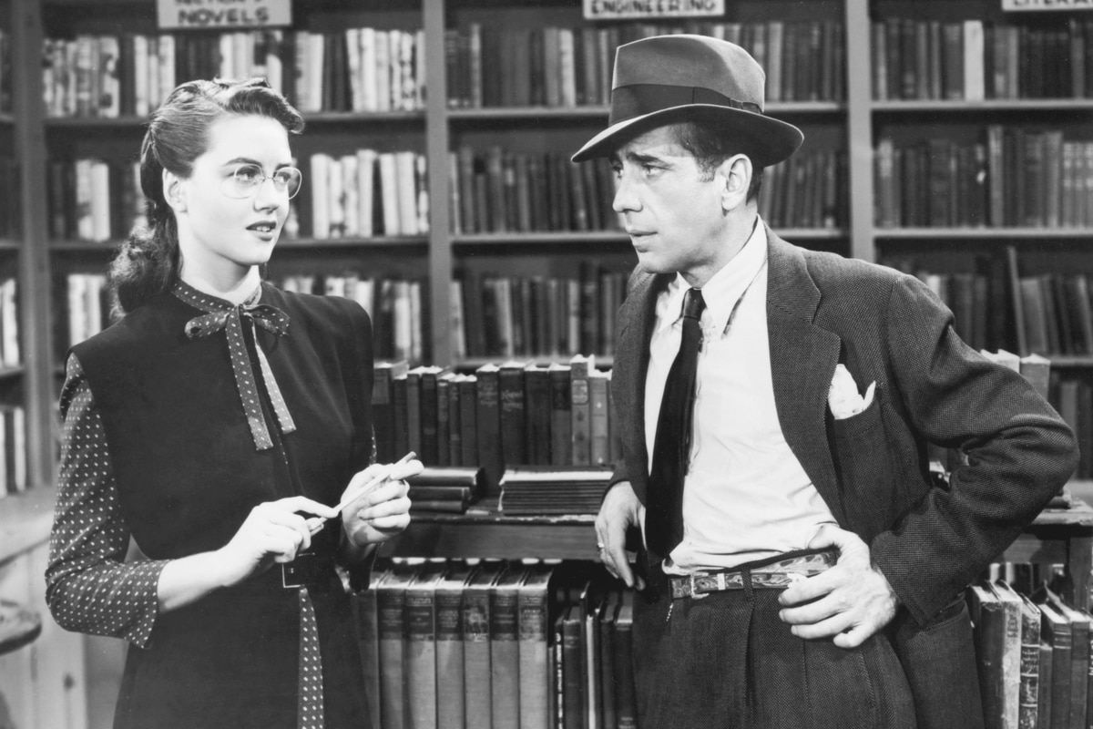 Big Sleep Dorothy Malone with Bogart 1200x800