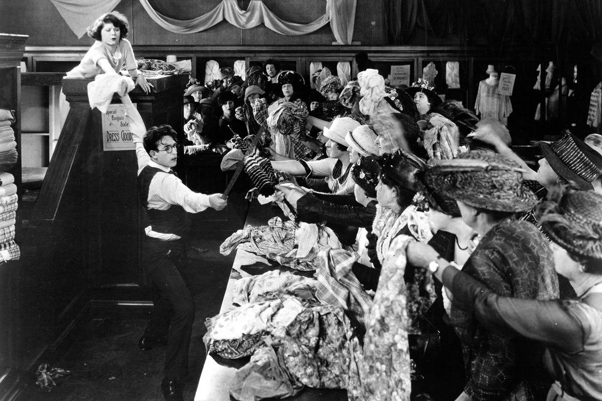 Safety Last crowd 1200x800