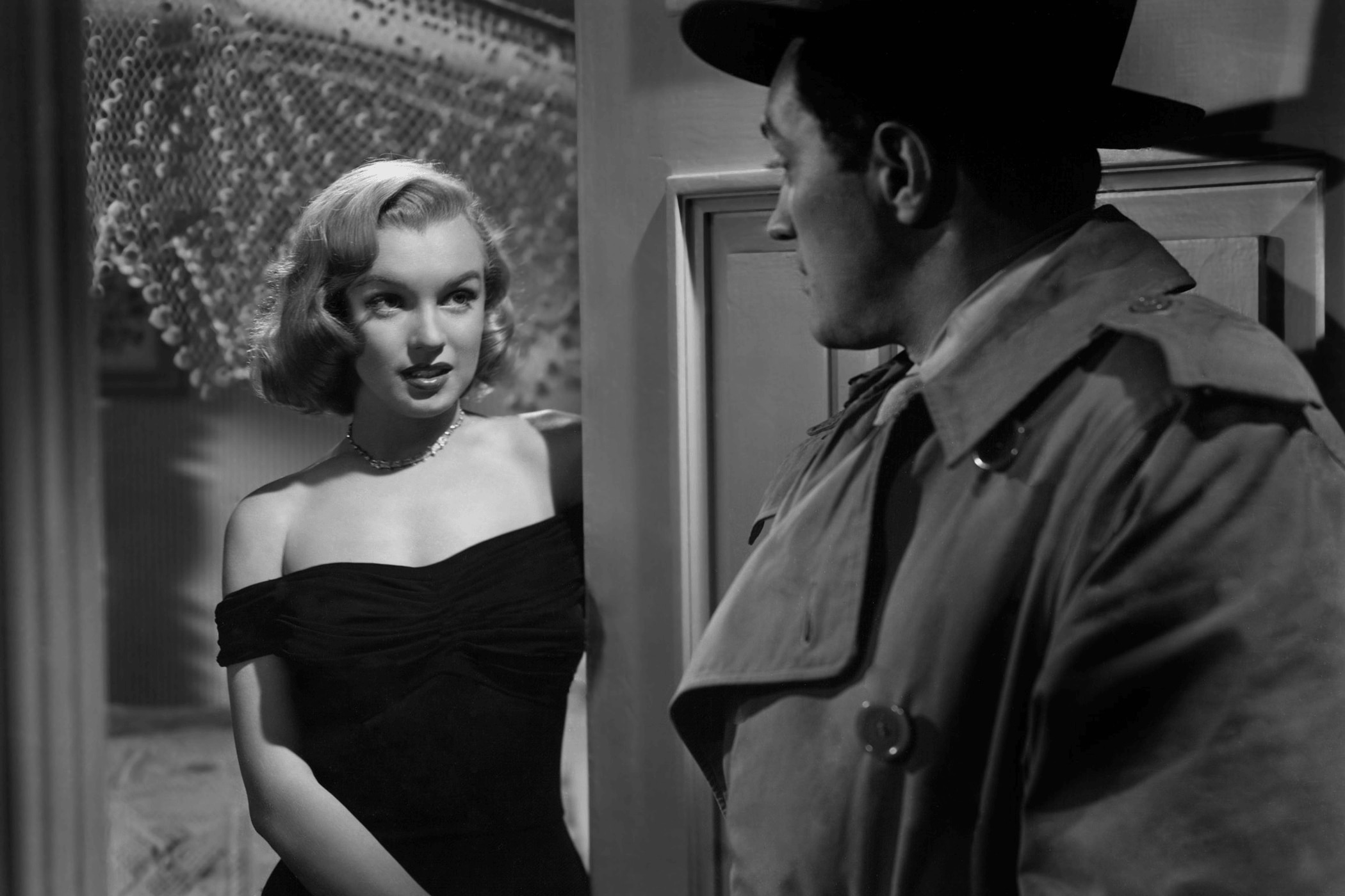 Asphalt Jungle Marilyn Monroe 2100x1400