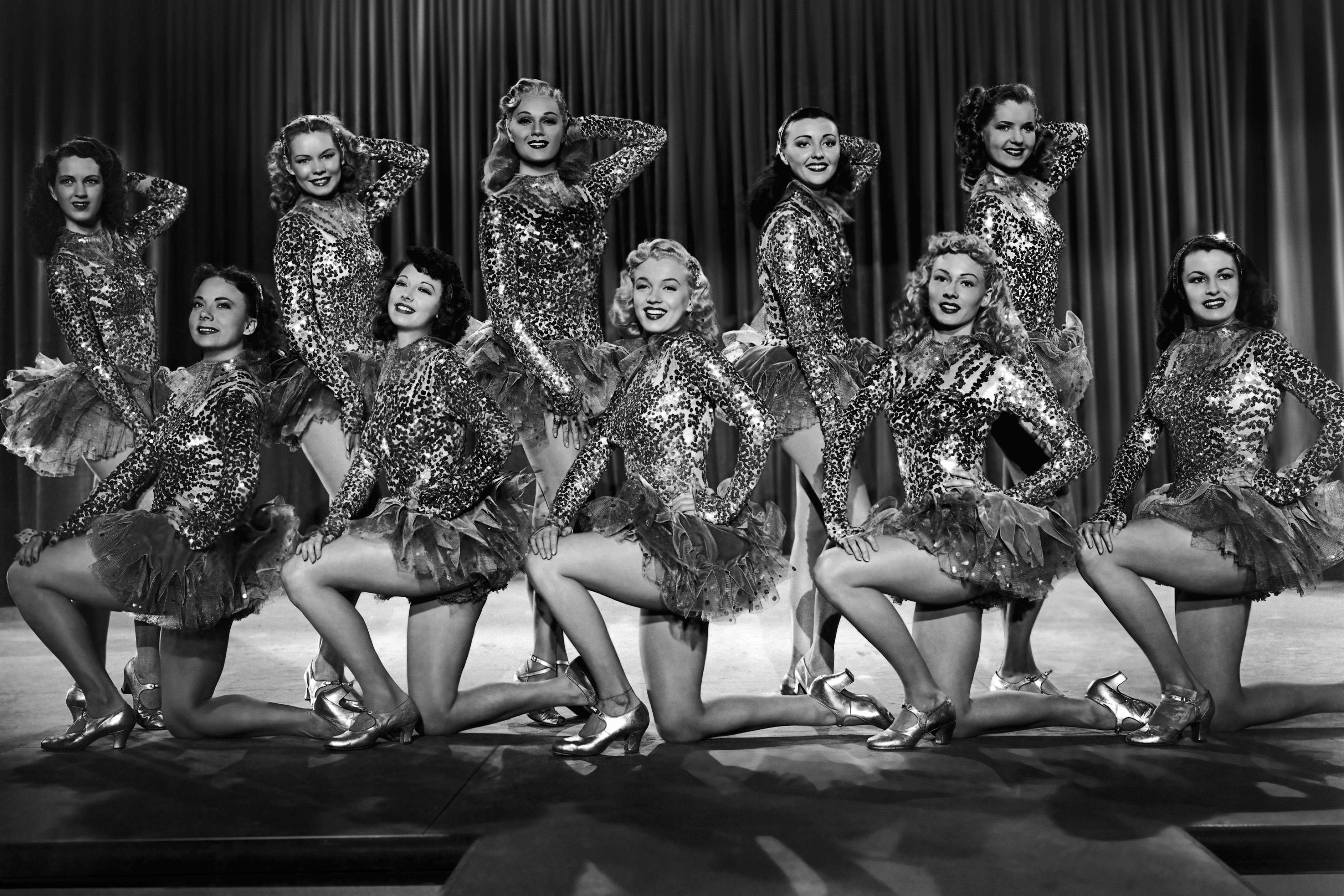 ladies of the chorus 3000x2000