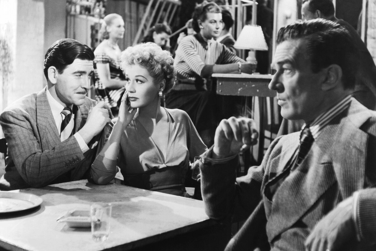 Calling Bulldog Drummond