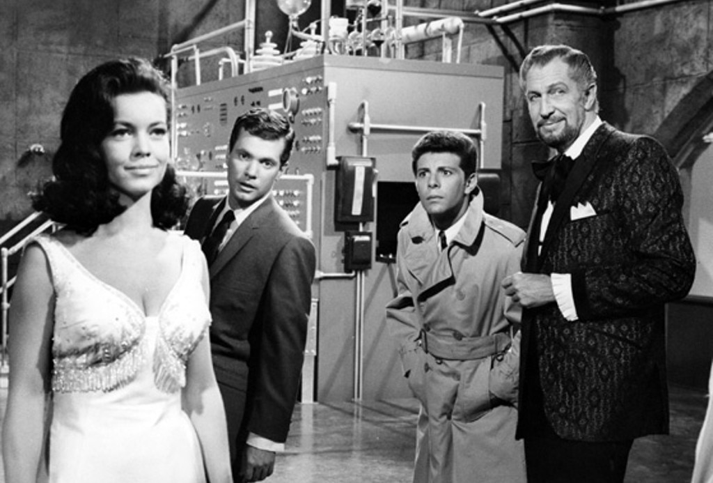 Dr. Goldfoot and the Bikini Machine