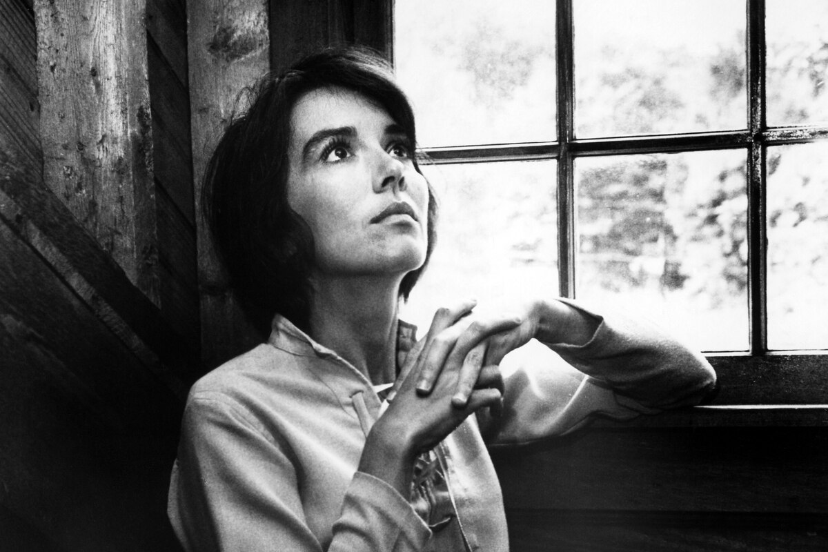 Let's Scare Jessica To Death