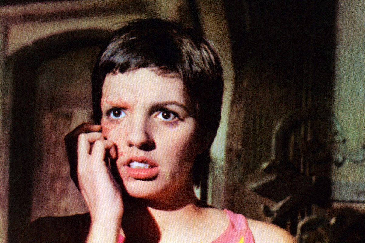 Tell Me That You Love Me, Junie Moon