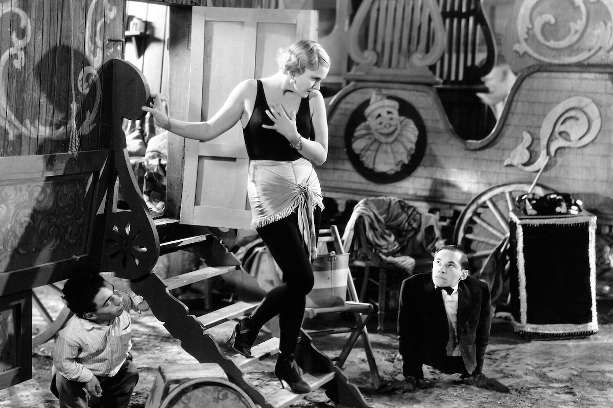 Yea or Nay (Freaks) - CRITIC REVIEWS OF "FREAKS"