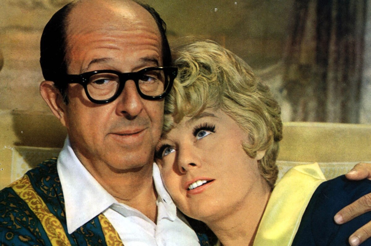 Buona Sera, Mrs. Campbell