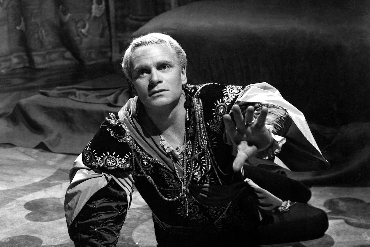 Hamlet (1948)