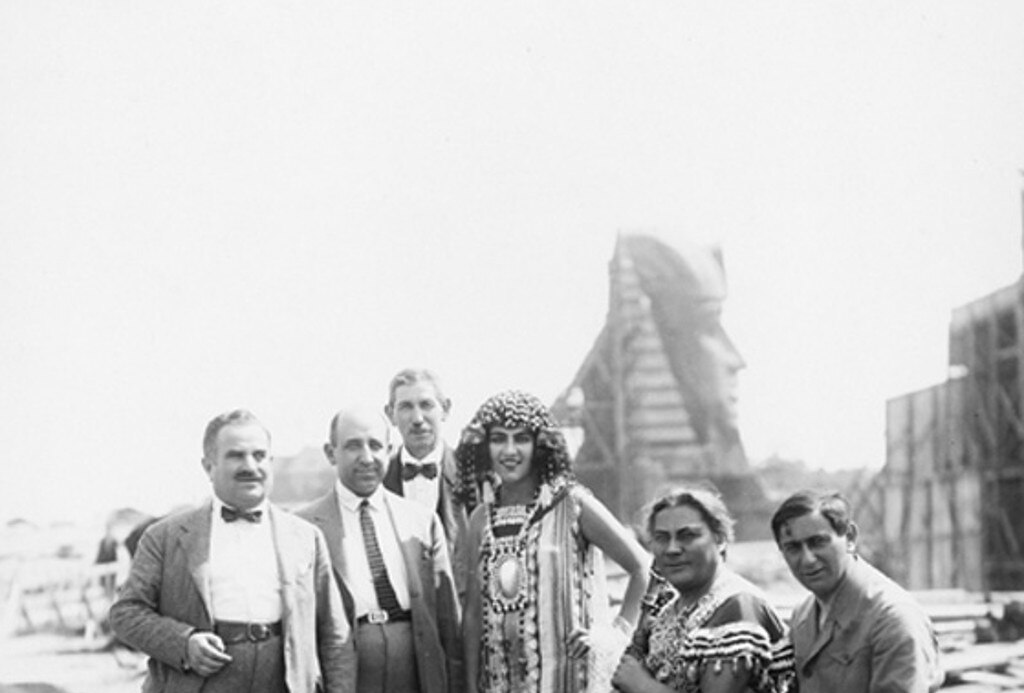 The Loves of Pharaoh (1922)