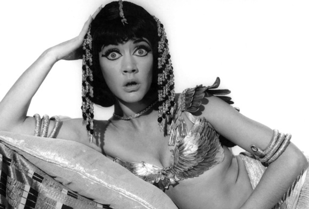 Carry on Cleo