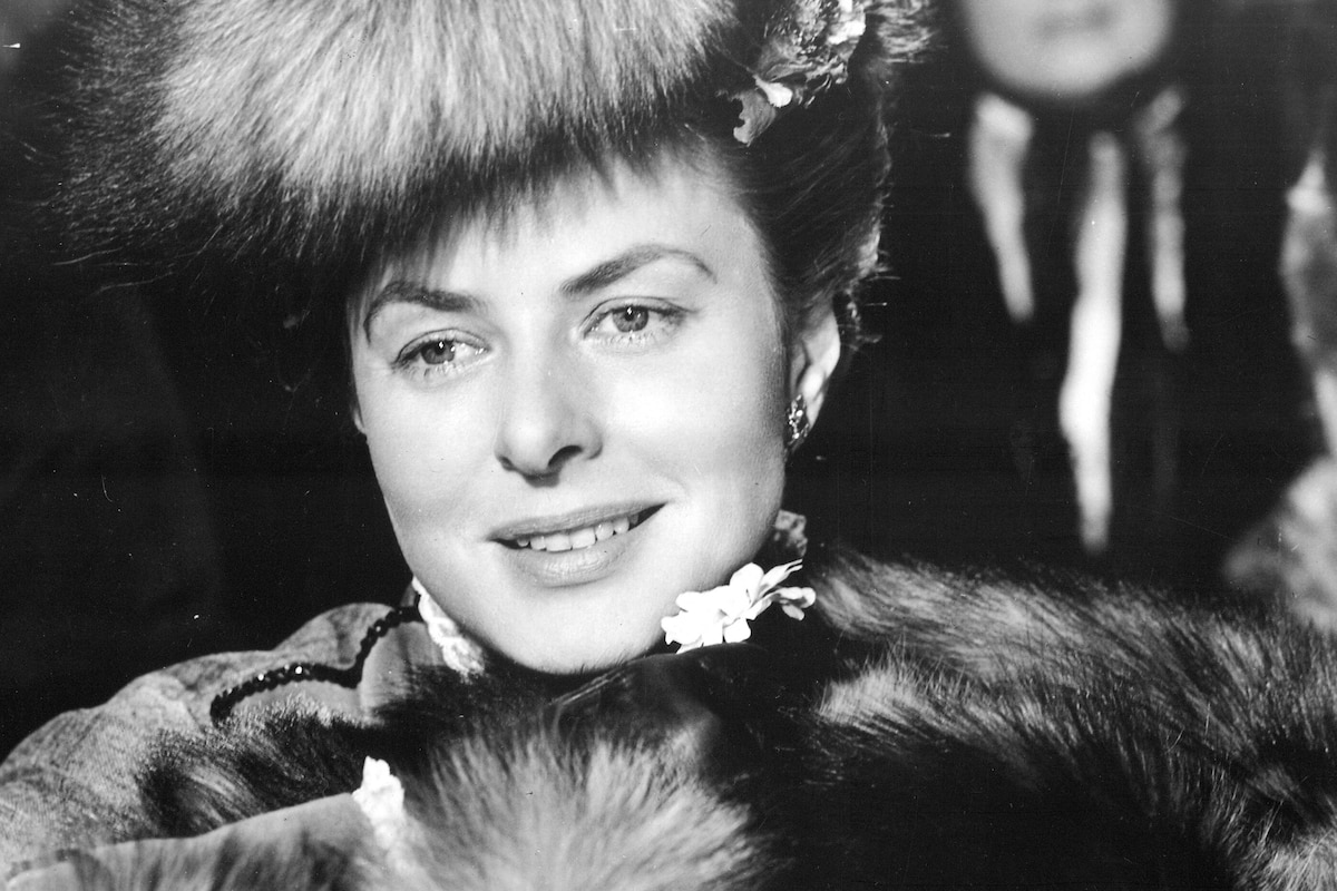 Elena and Her Men aka Paris Does Strange Things