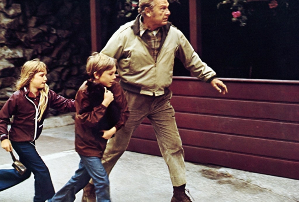 Escape to Witch Mountain