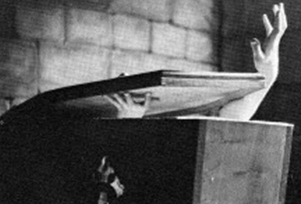 The Fall of the House of Usher (1949)