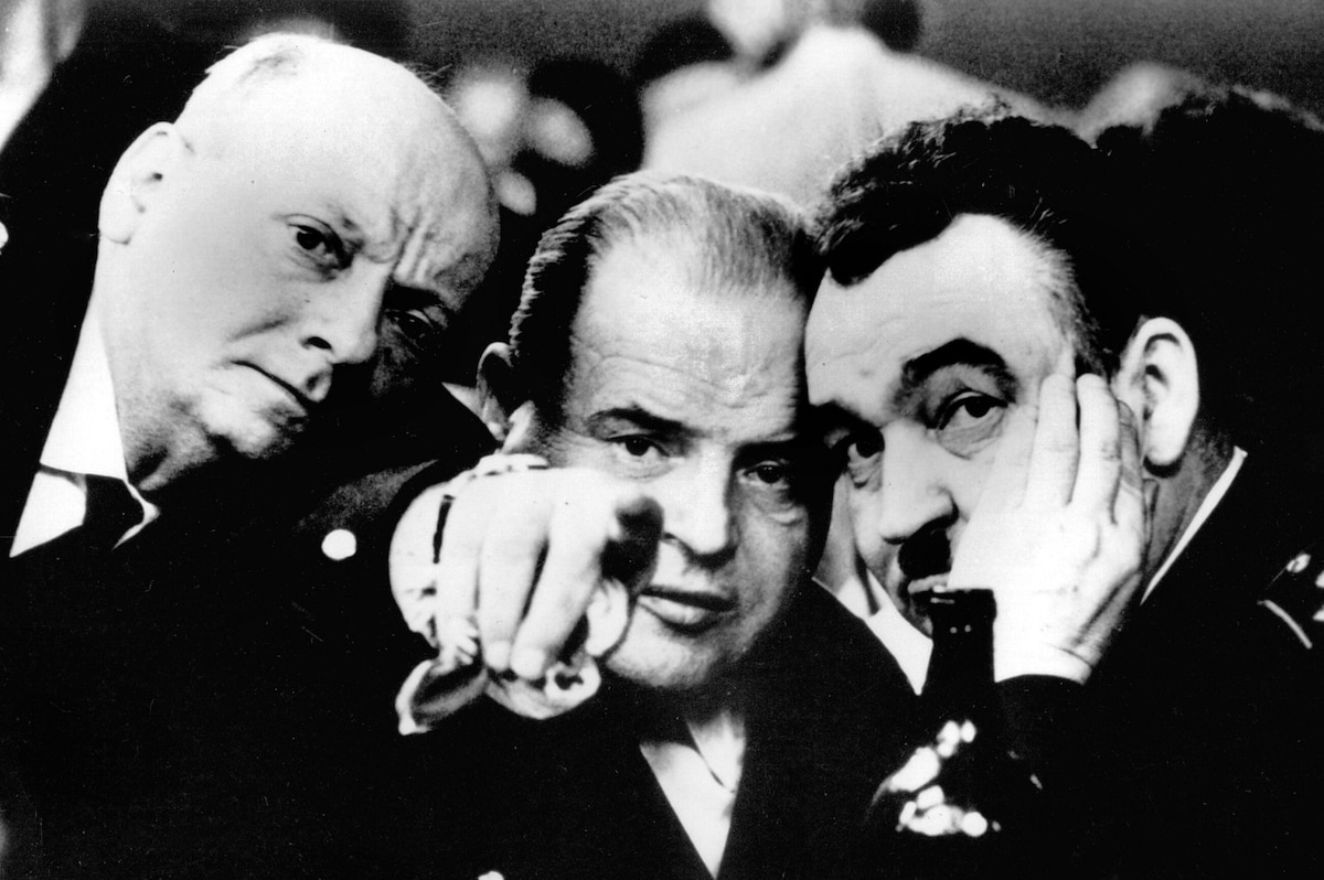 The Firemen's Ball (1967) - The Firemen's Ball