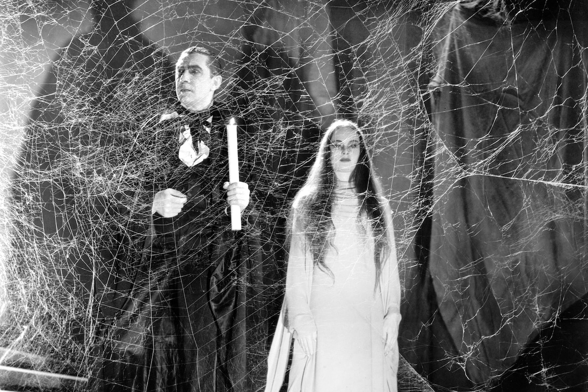 Yea or Nay (Mark of the Vampire) - CRITIC REVIEWS OF "MARK OF THE VAMPIRE"