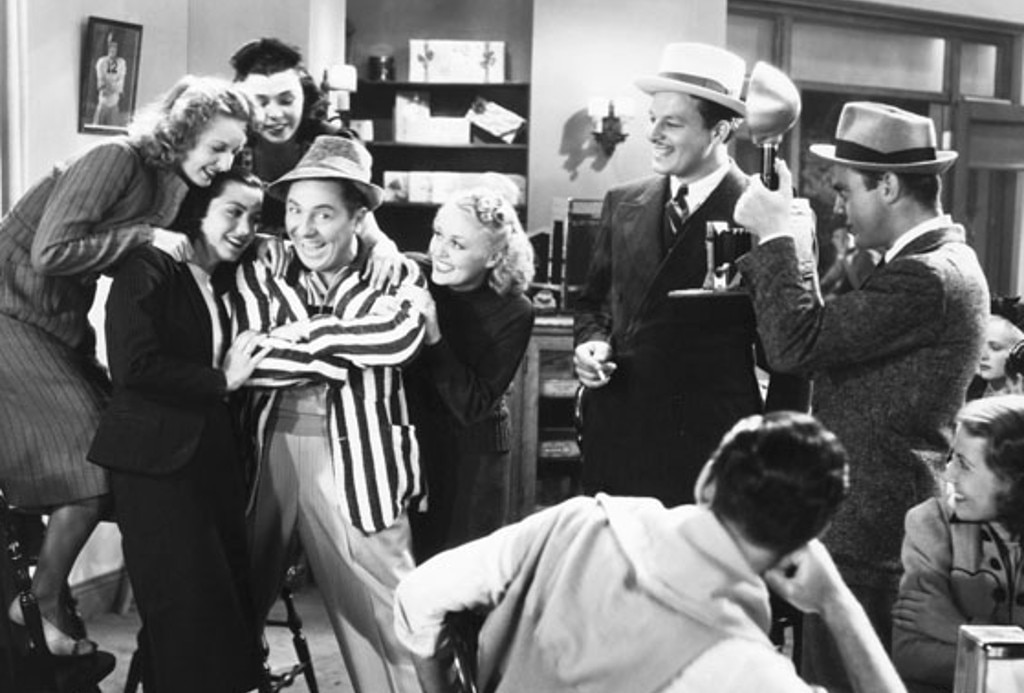 Mr. Doodle Kicks Off