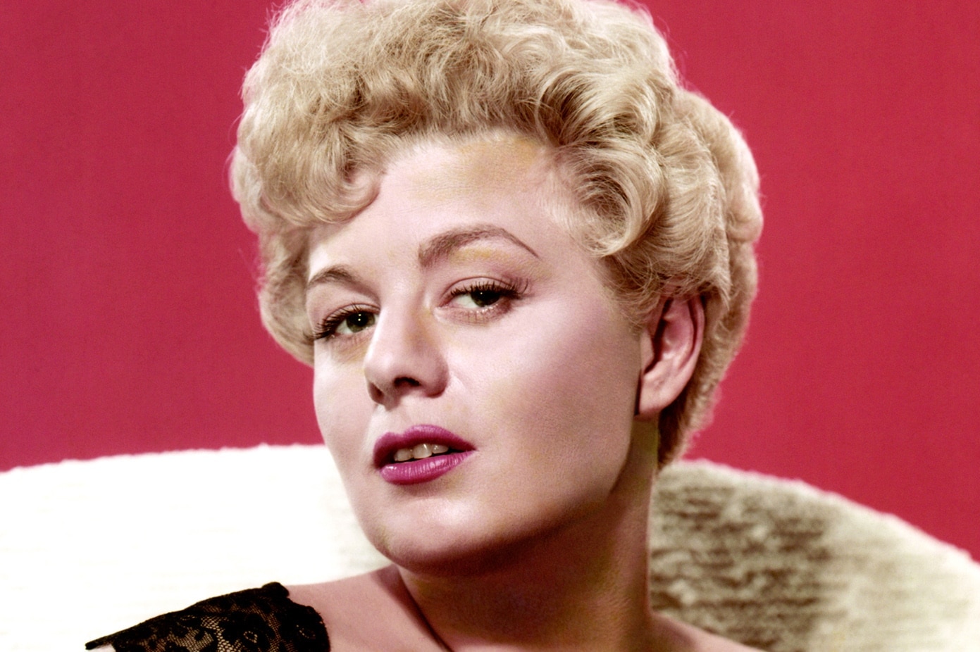 Shelley Winters - Mondays in November