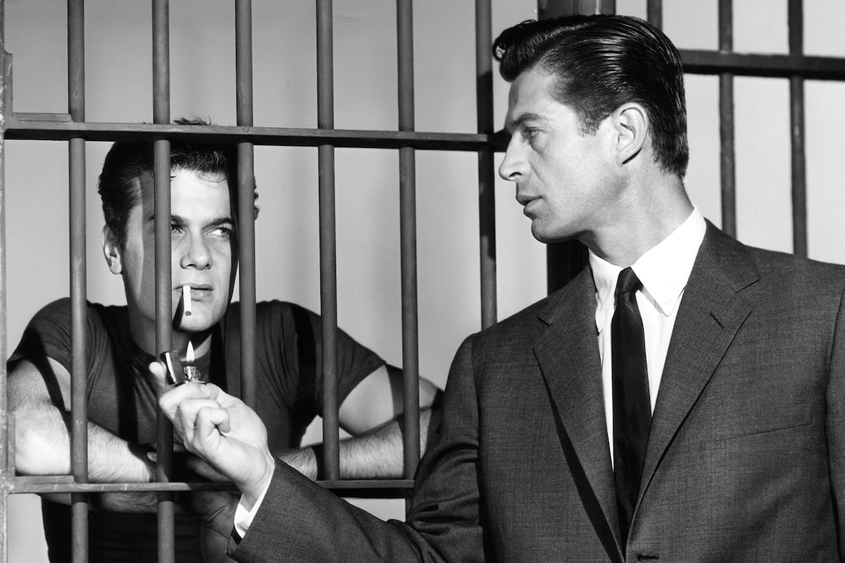 Six Bridges to Cross (1955)