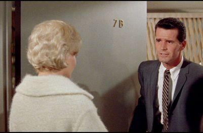 Boys' Night Out (1962) -- Tea Many Martoonis