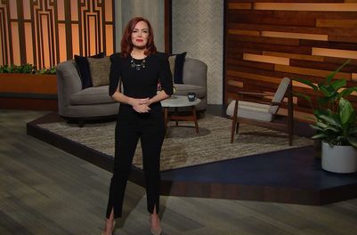 Alicia Malone Intro -- Passage To Marseille (1944)