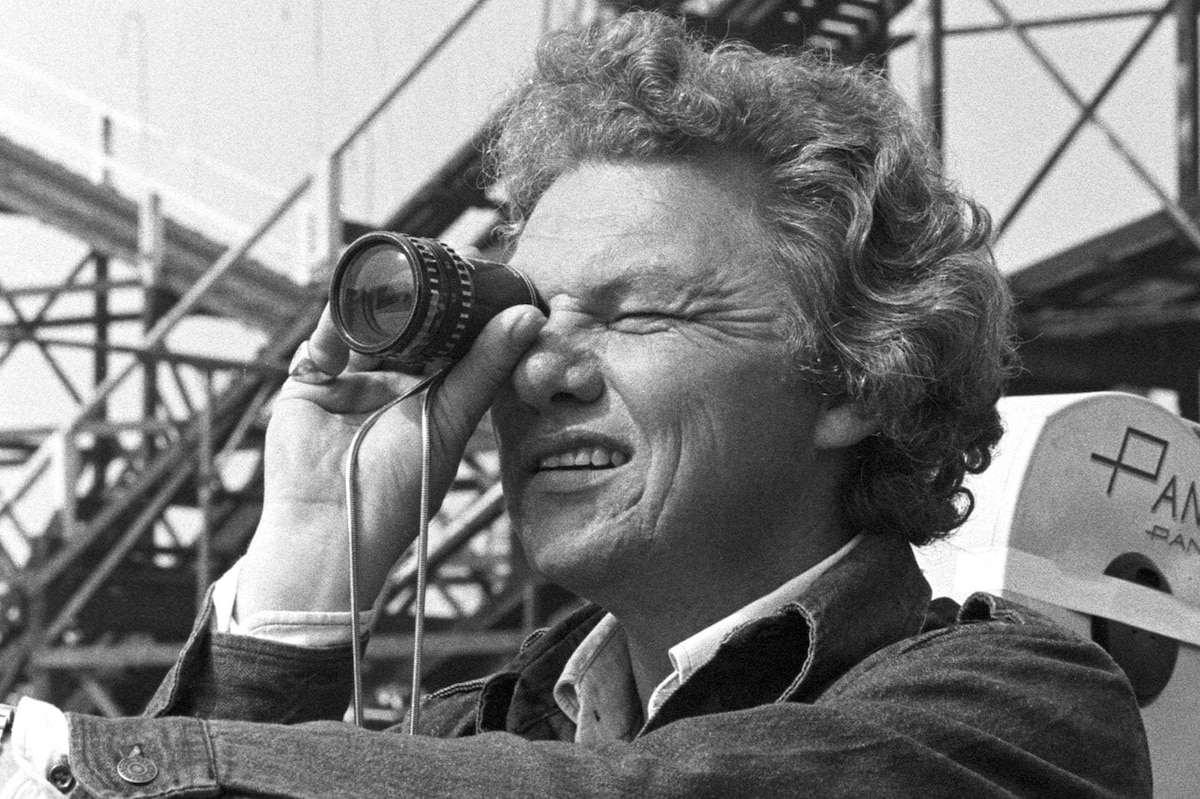 Cinematogra-phy By Gordon Willis