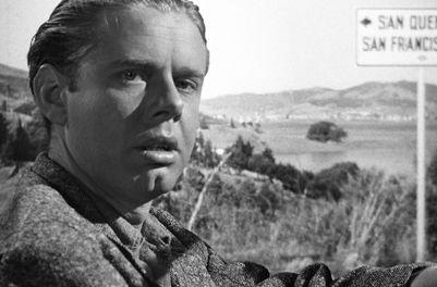 Dark Passage (1947) -- I Got To Start Taking Chances