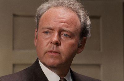 Marlowe (1969) -- I'm A Trained Detective