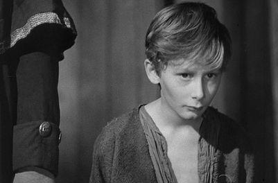 Oliver Twist (1948) -- Bow To The Board