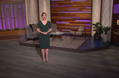 Alicia Malone Intro -- Around The World In 80 Days (1956)